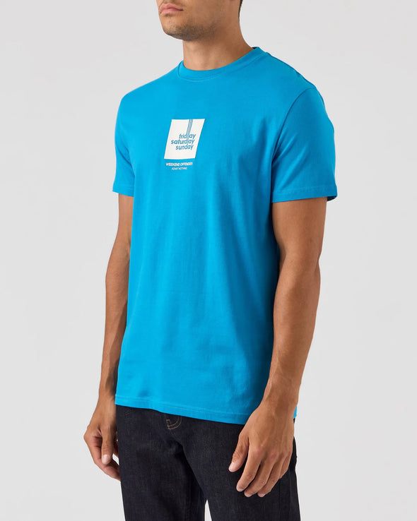 WEEKEND OFFENDER 72 HOURS GRAPHIC TEE