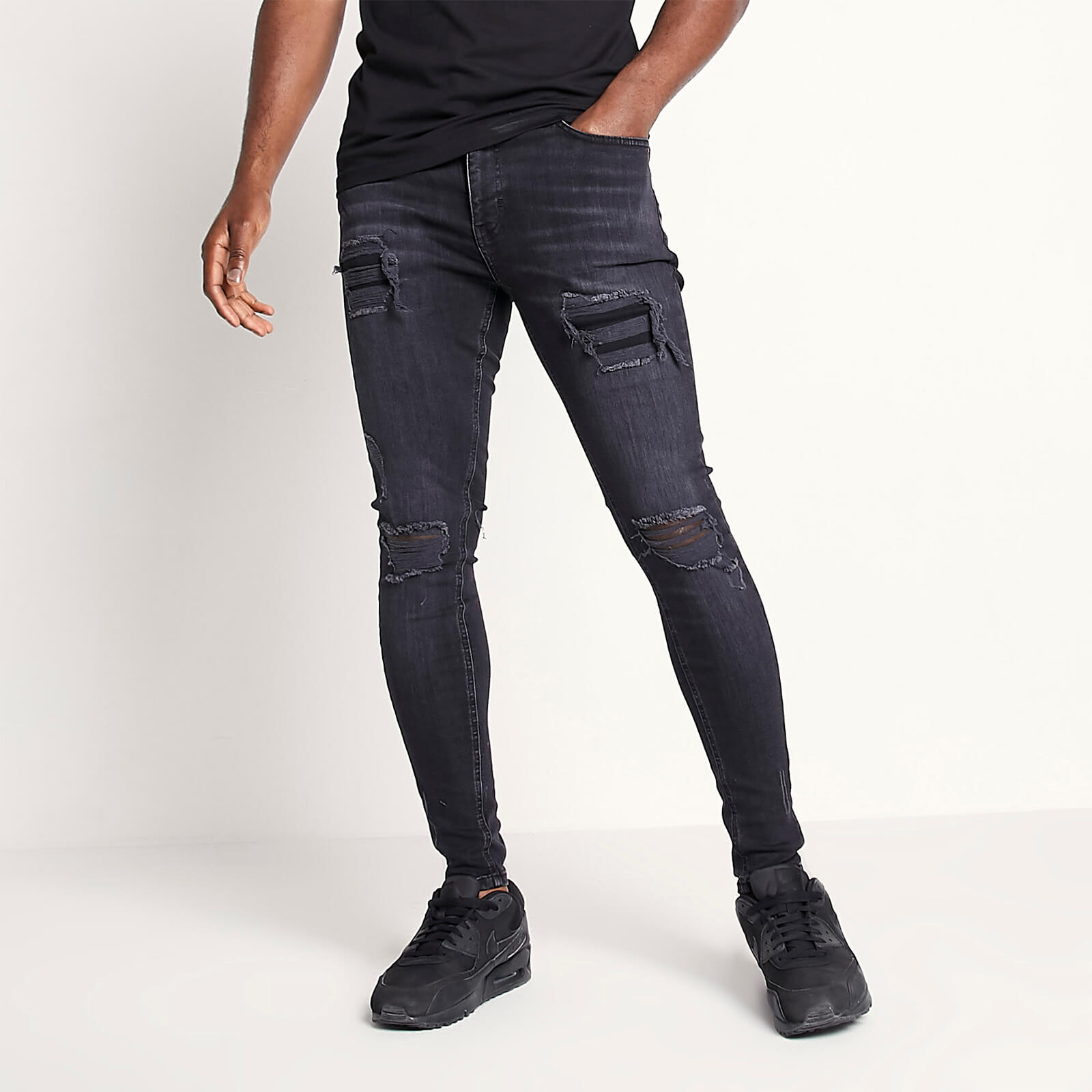 Distressed Jeans River Island Danny Jeans ASOS DESIGN Spray On
