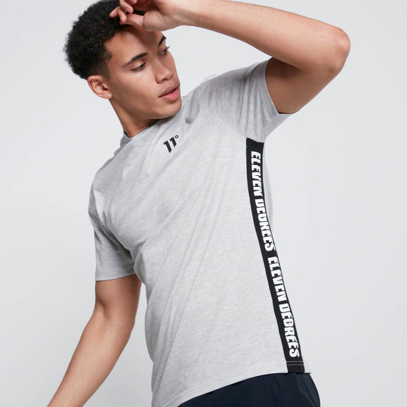 11 DEGREES TEXT PANEL CUT & SEW T-SHIRT